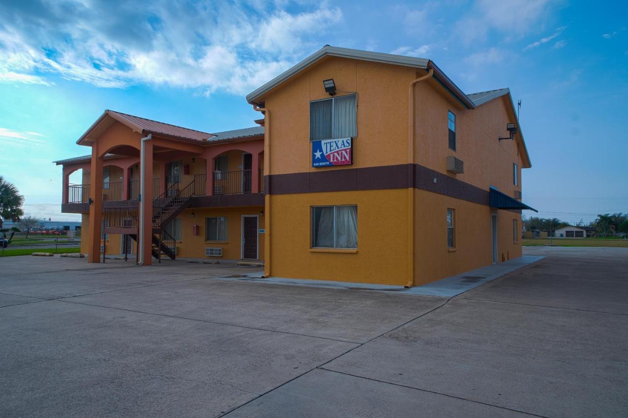 Texas Inn San Benito Near Harlingen Экстерьер фото